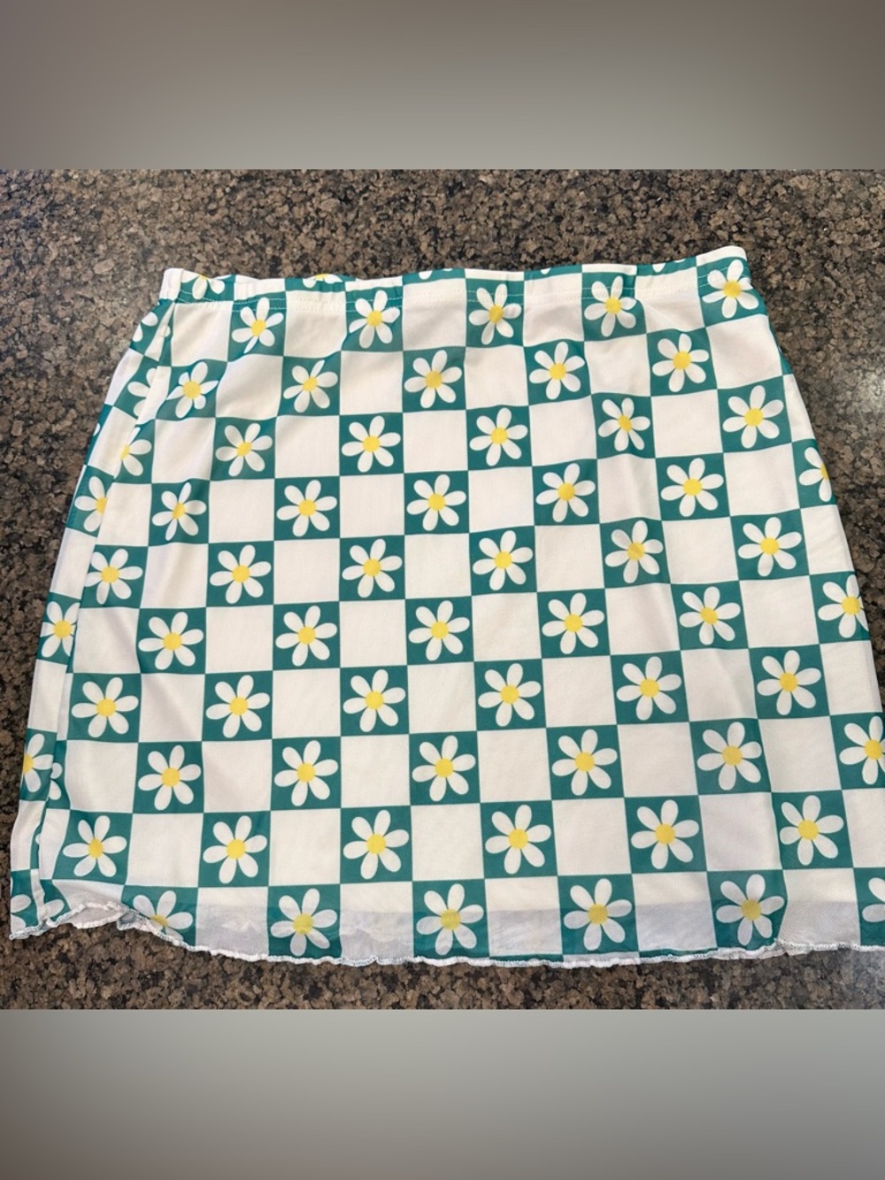 NWOT SHEIN Daisy Checkerboard Mini Skirt